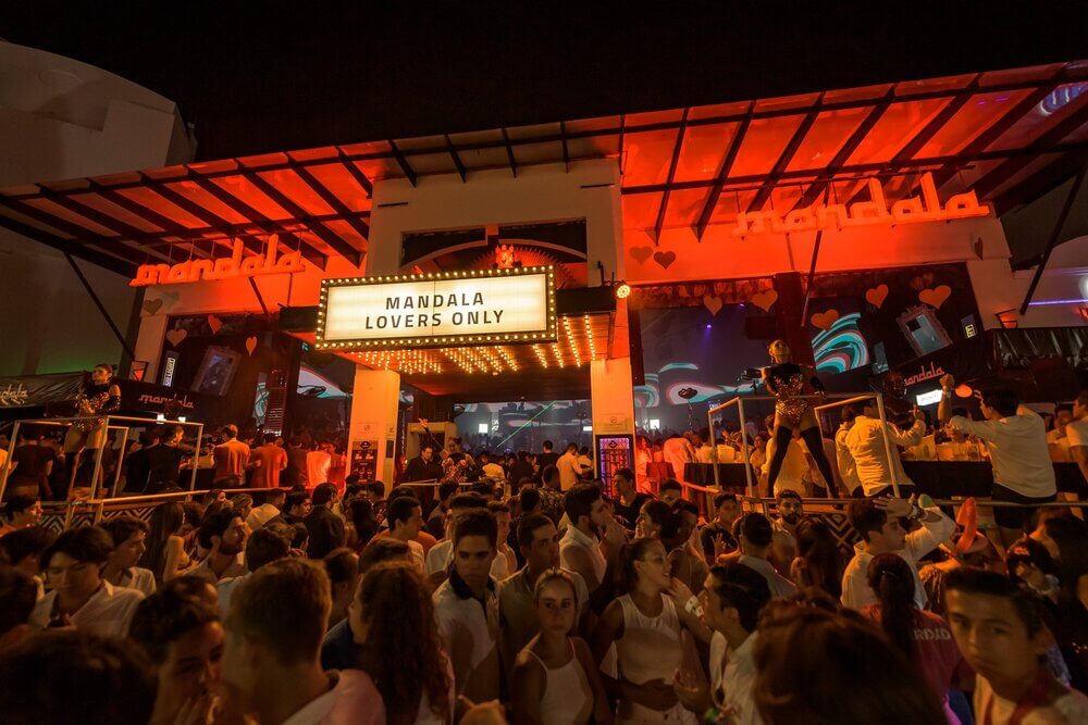 mandala cancun antro